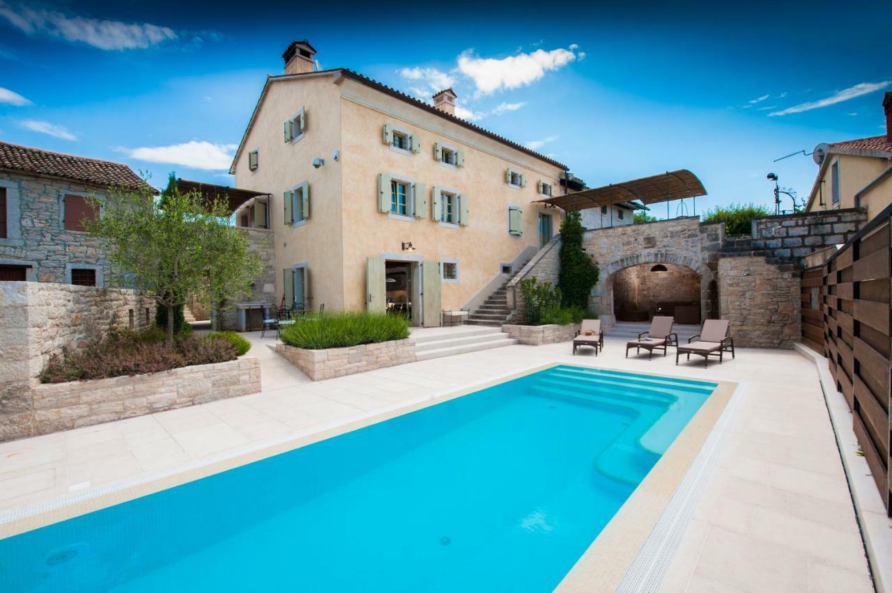 Villa Tona Višnjan Екстериор снимка
