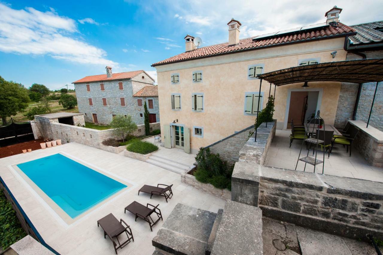 Villa Tona Višnjan Екстериор снимка