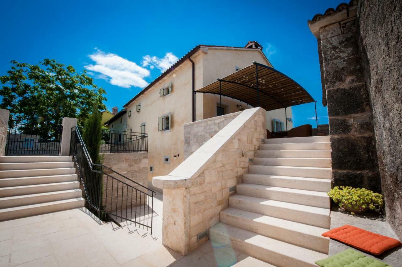 Villa Tona Višnjan Екстериор снимка